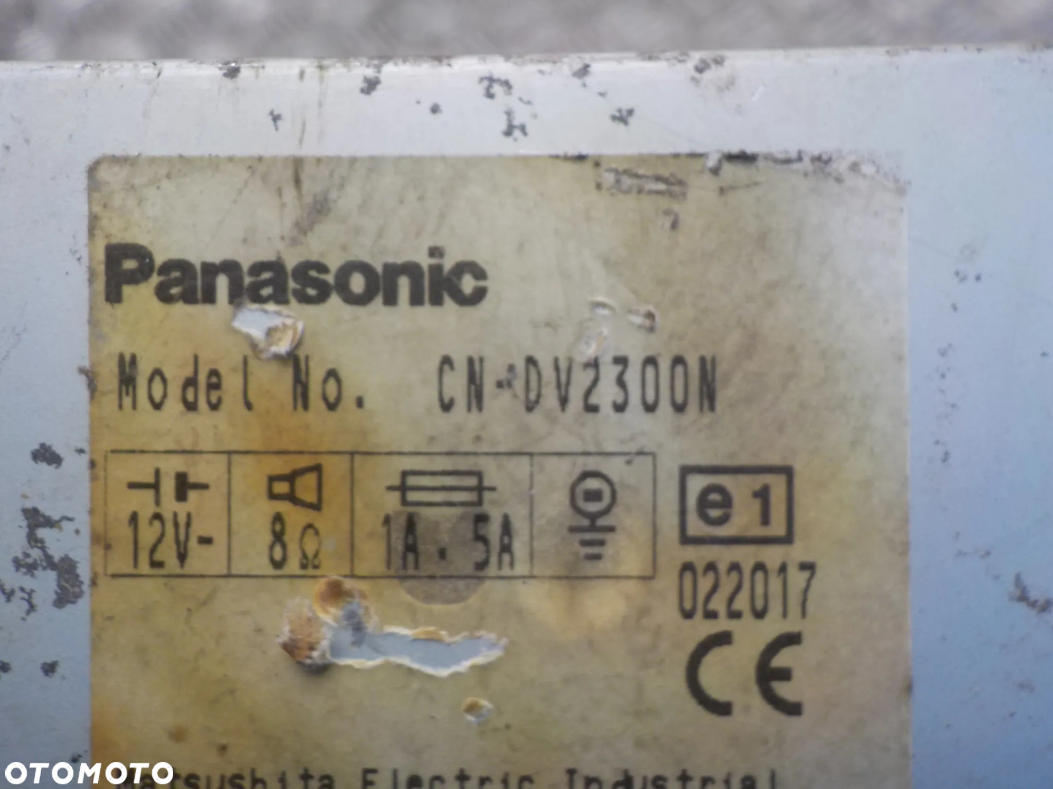 PANASONIC CN-DV2300 SAMOCHODOWY ODTWARZACZ DVD - 3