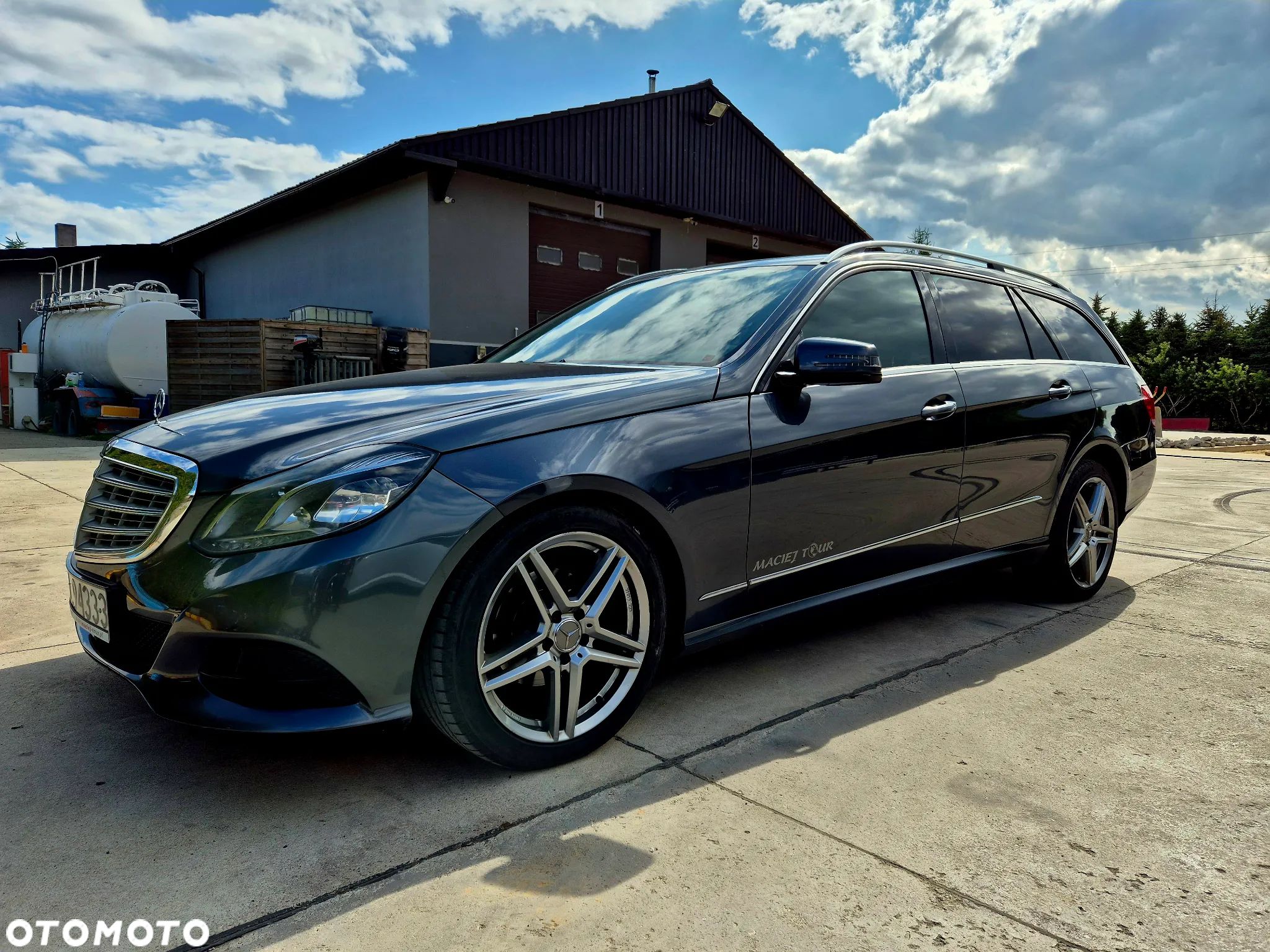Mercedes-Benz Klasa E 200 T CDI DPF BlueEFFICIENCY 7G-TRONIC Avantgarde - 1