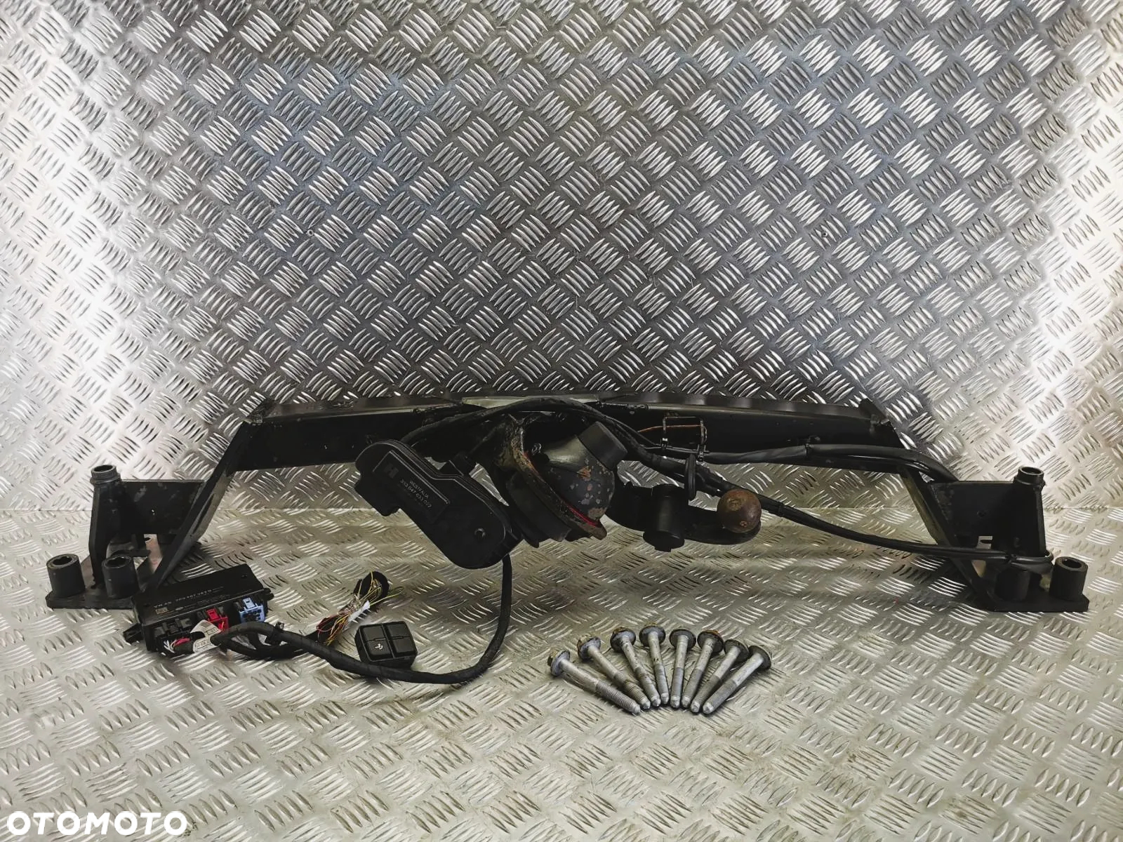 VW TOUAREG 7P 10-18R HAK HOLOWNICZY WESTFALIA KULA BELKA MODUL STEROWNIK 4P0907383G - 8