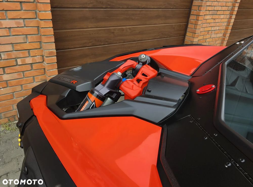 Can-Am Maverick - 32