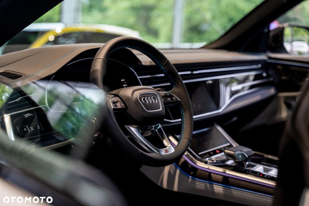 Audi Q8 - 15