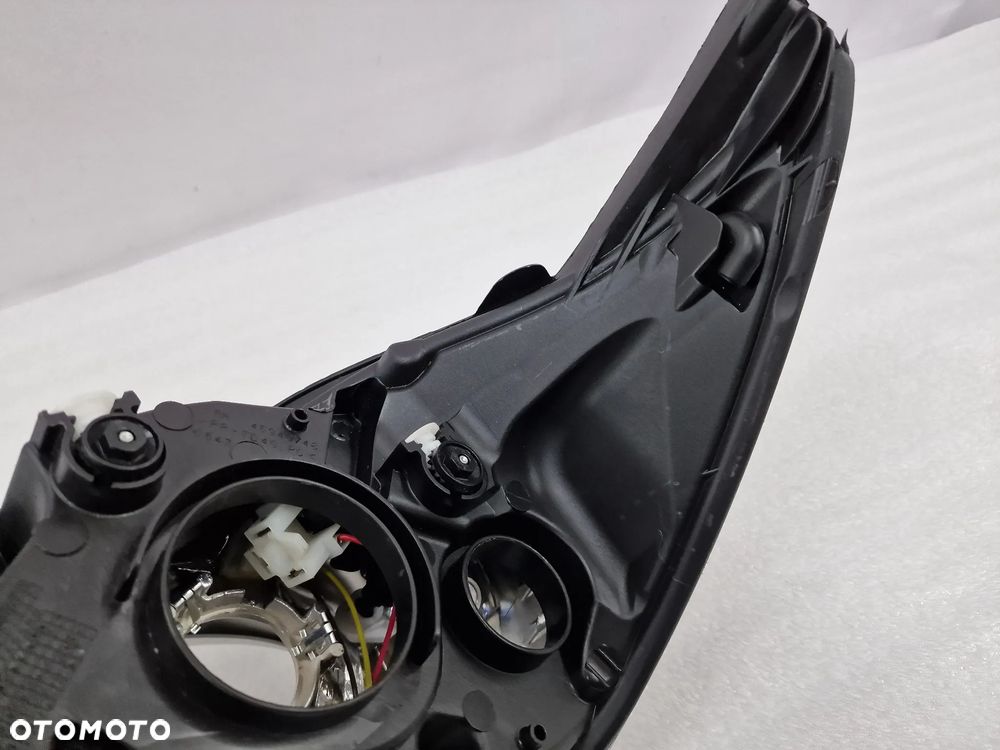 FORD KA II MK2 08- PRAWA LAMPA PRZEDNIA PRZÓD , NR 51793413 / 45940999 , NR AUKCJI LA147/2 - 22