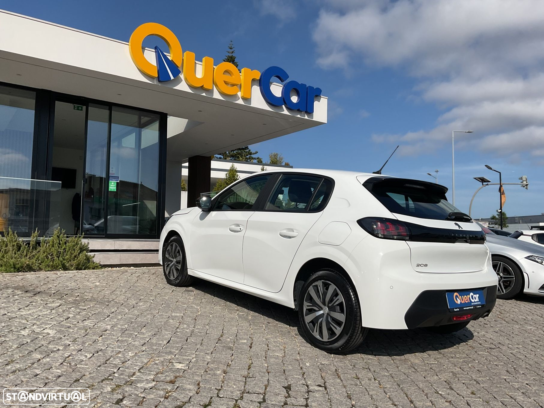 Peugeot 208 1.2 PureTech Active - 4