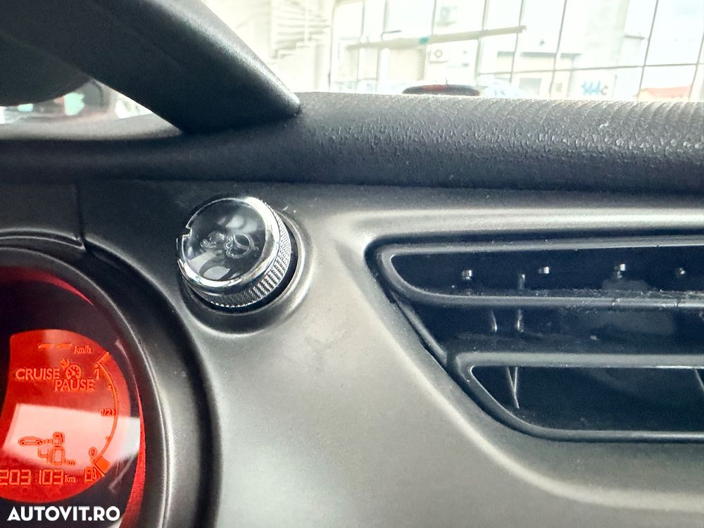 Citroën C3 Pure Tech (VTi) 82 Exclusive - 16