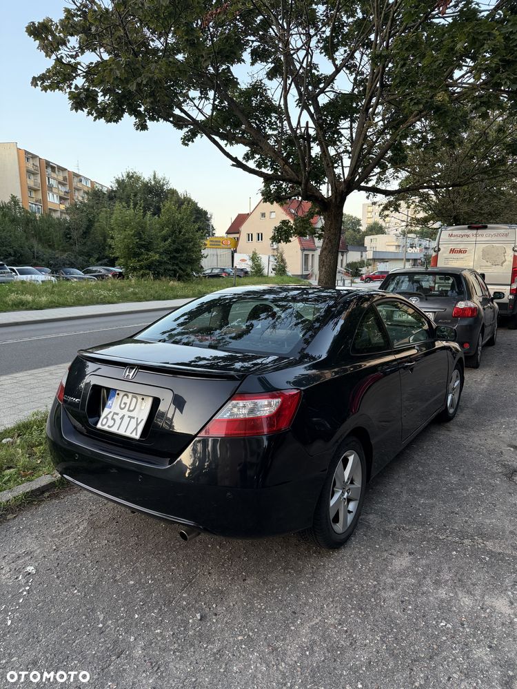 Honda Civic - 4