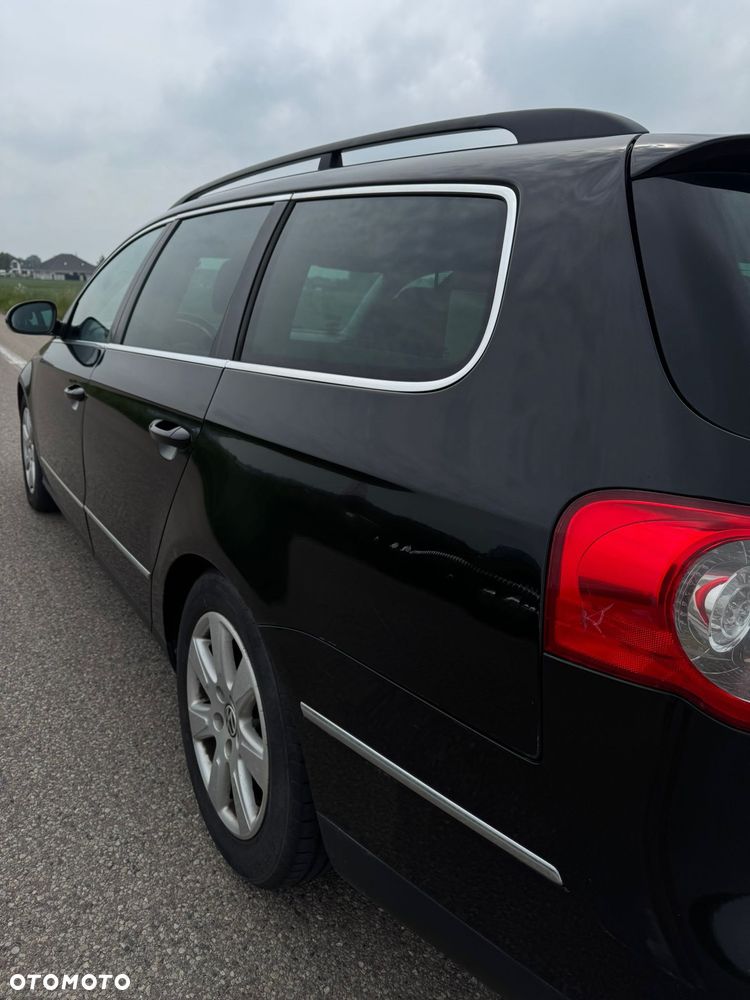 Volkswagen Passat - 10