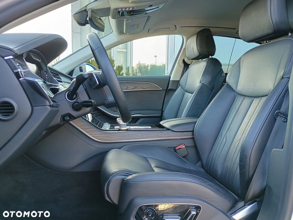 Audi A8 - 23