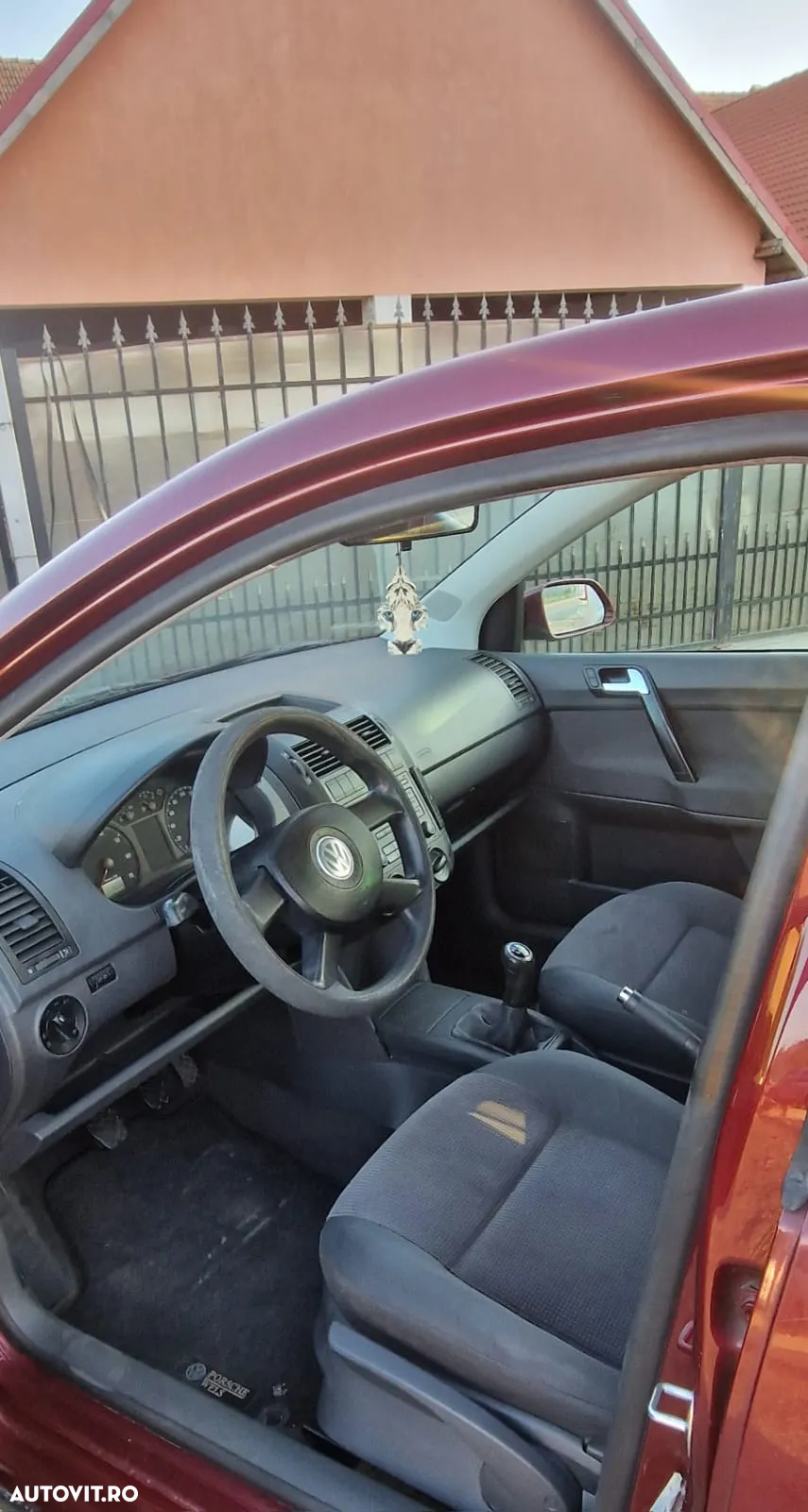 Volkswagen Polo - 8