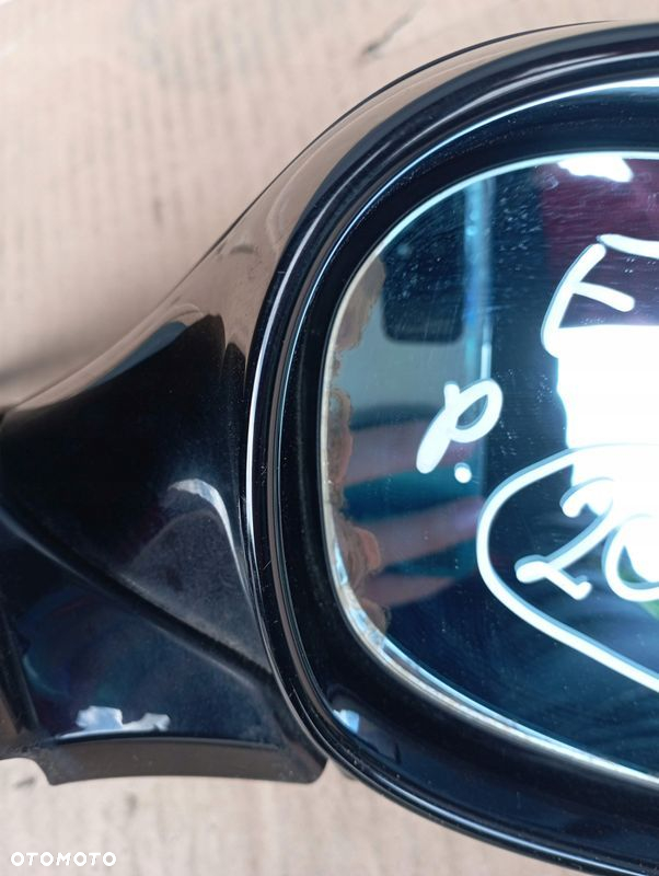 BMW 1 E87 LUSTERKO PRAWE 3 PIN EUROPA - 2
