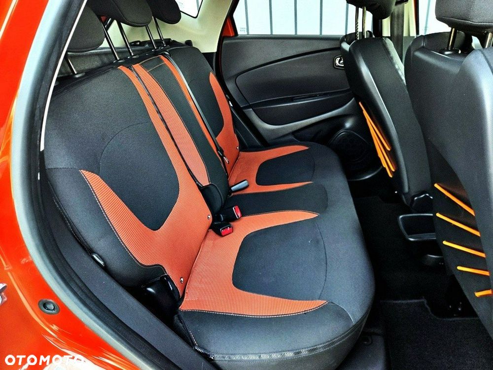 Renault Captur TCe 120 EDC Helly Hansen - 27