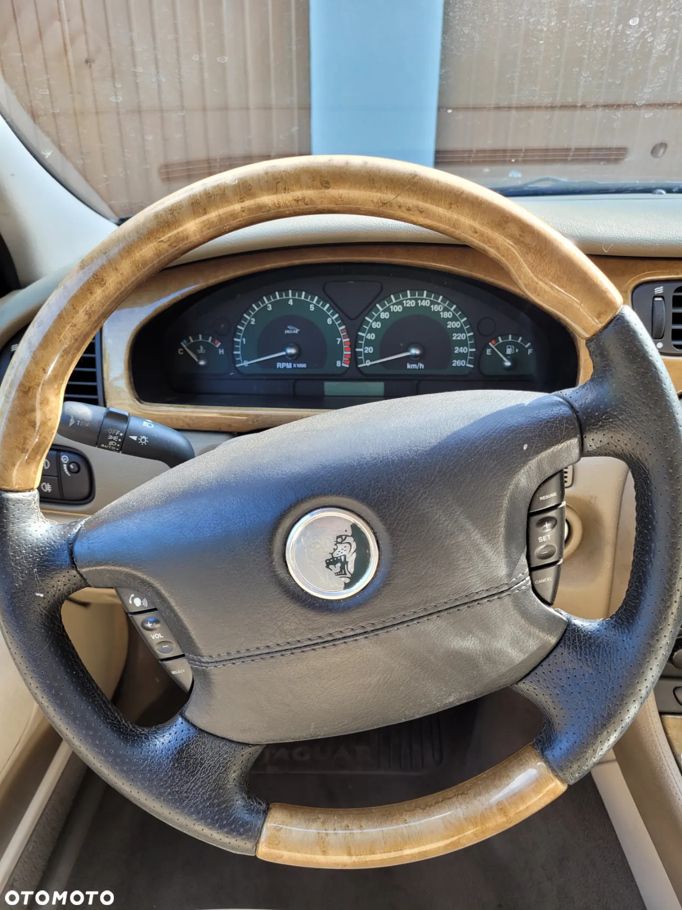 Jaguar S-Type - 23