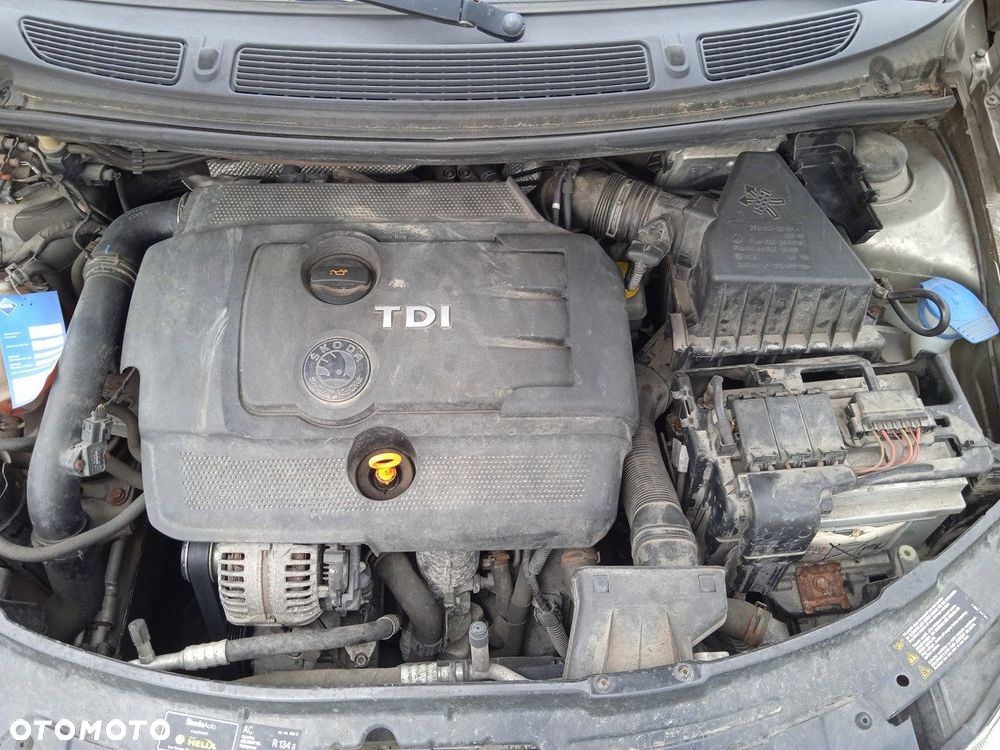 Silnik Skoda Fabia II 2.0 TDI BMS - 1