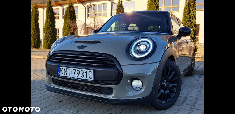 MINI Cooper Standard - 1