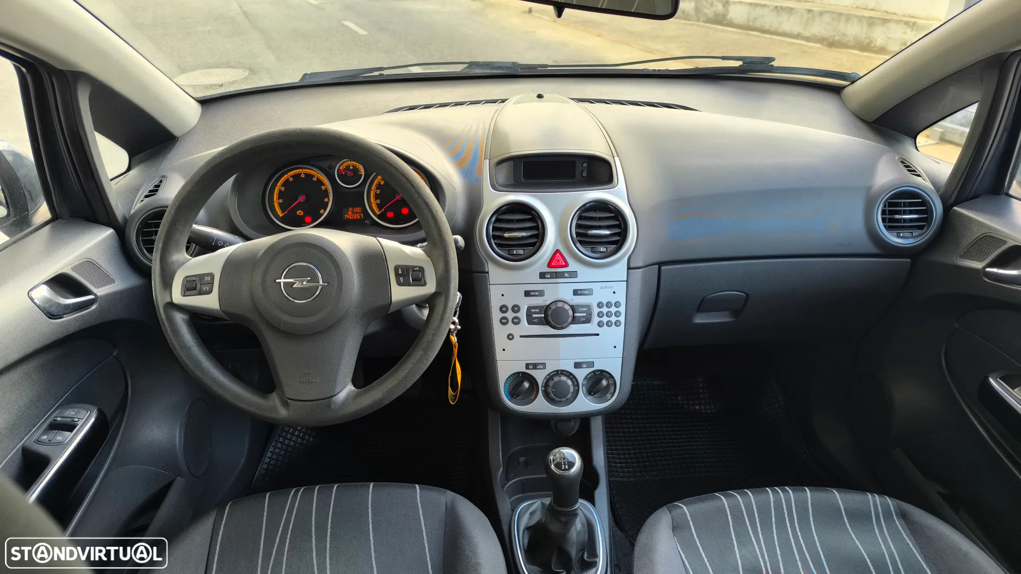Opel Corsa 1.2 Enjoy - 8