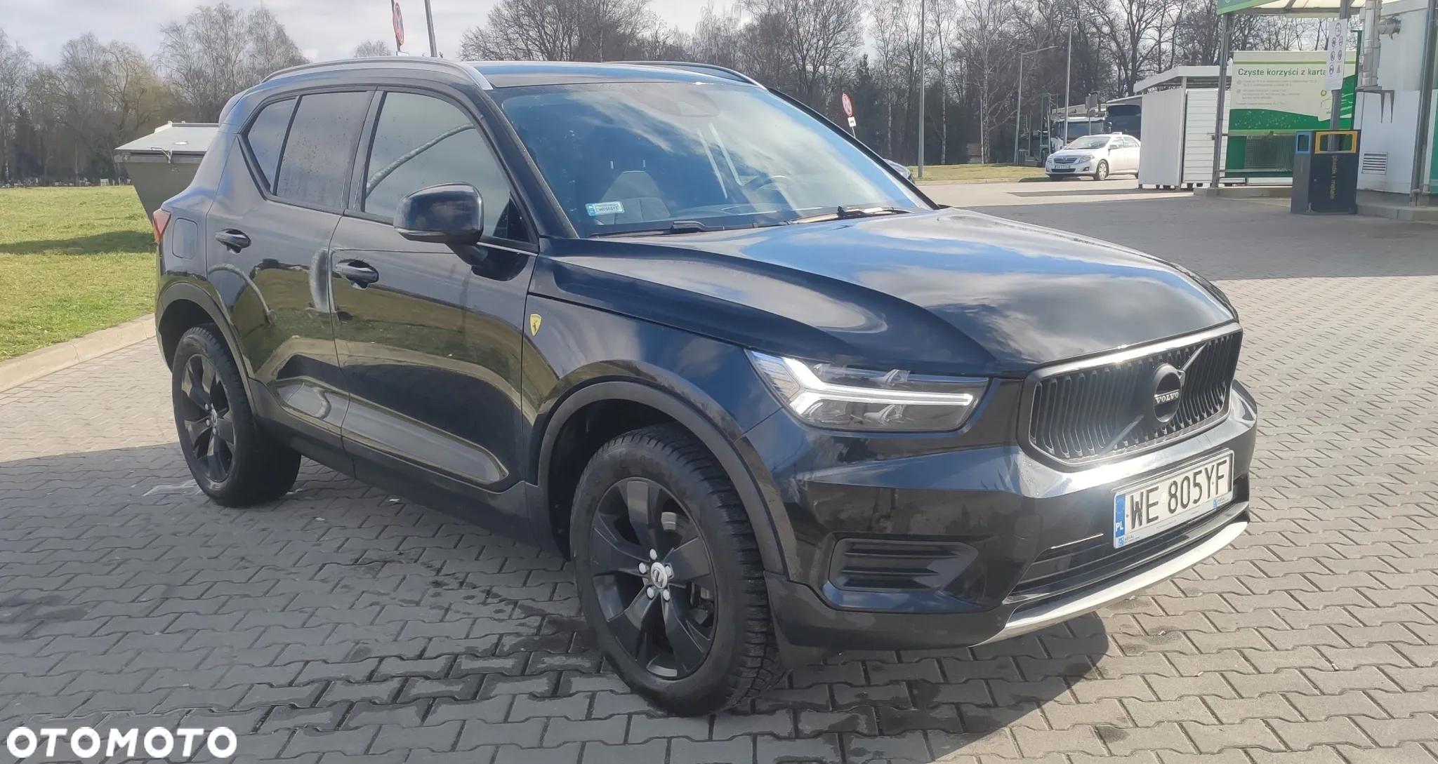 Volvo XC 40 T3 Momentum Pro - 4
