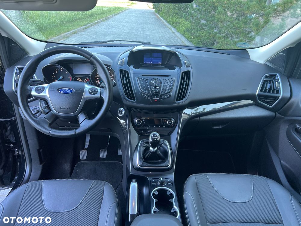 Ford Kuga 2.0 TDCi 4x4 Titanium - 9
