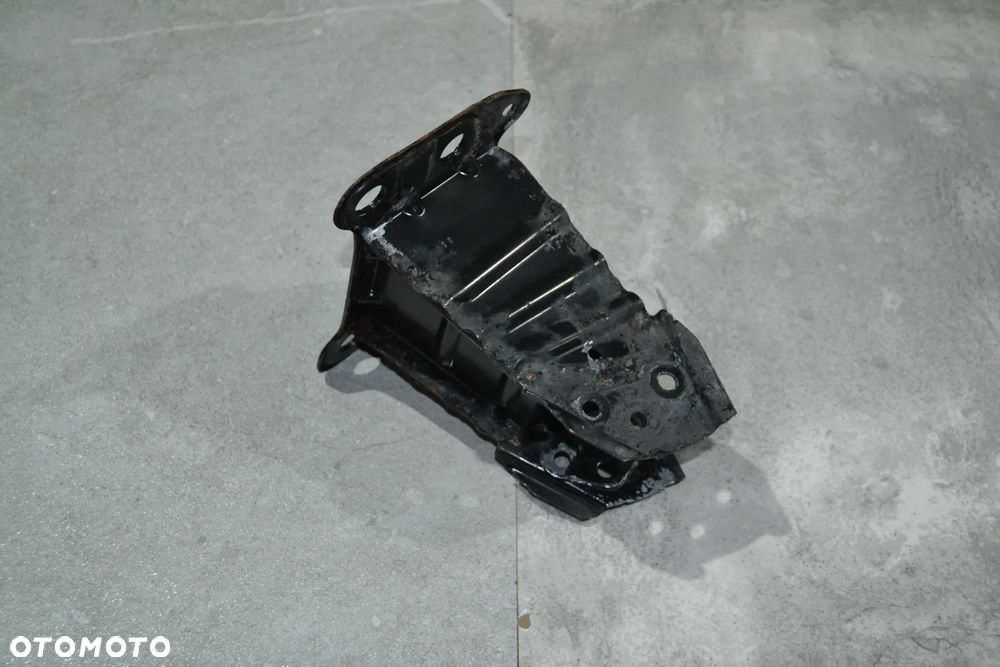 AUDI A3 8P LIFT 08-12 STREFA ZGNIOTU LEWA - 2