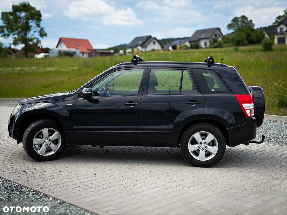 Suzuki Grand Vitara 1.9 DDiS Comfort EU5 - 3