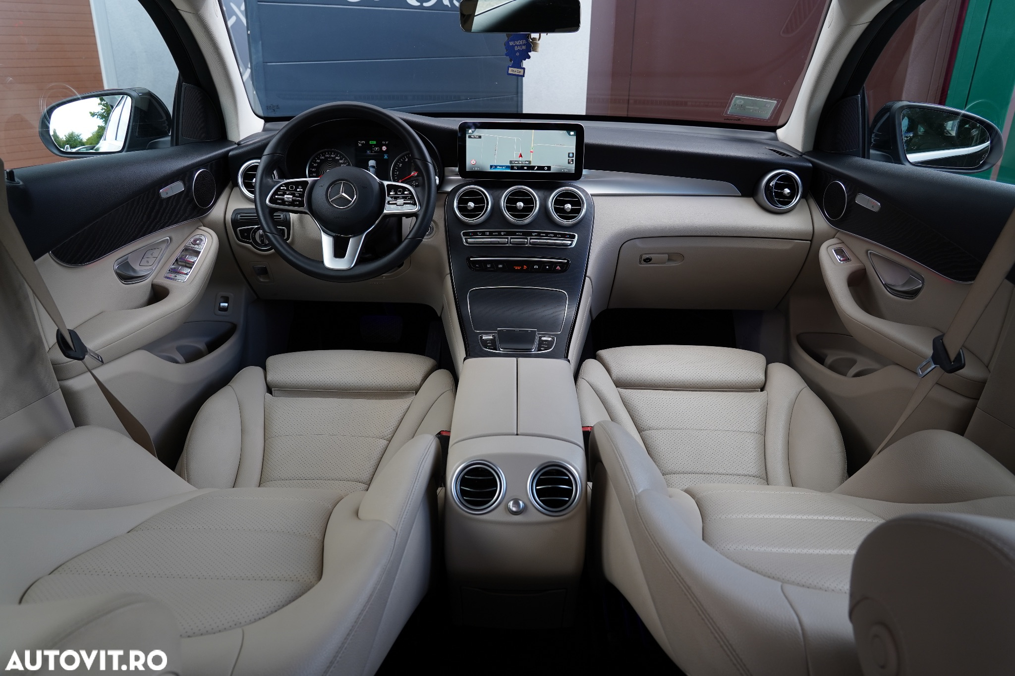 Mercedes-Benz GLC 200 4MATIC MHEV - 5