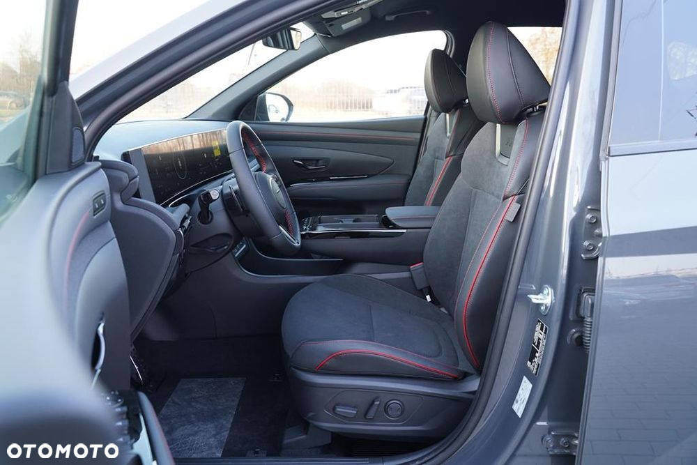 Hyundai Tucson 1.6 T-GDi 48V N-Line 2WD DCT - 11