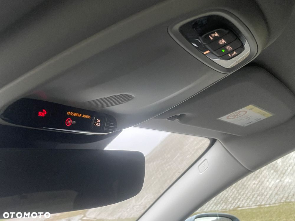 Volvo V60 D3 Geartronic Momentum - 21