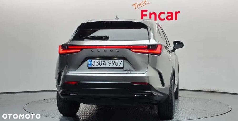 Lexus NX - 4