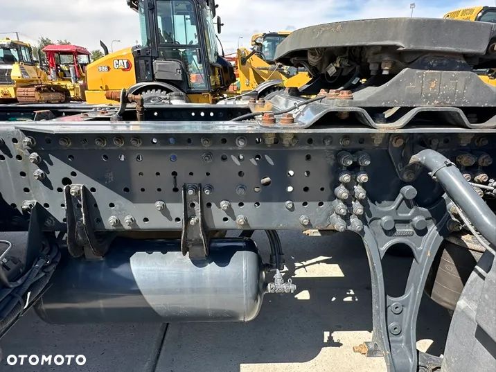 Iveco STRALIS 440 HI-ROAD - 41