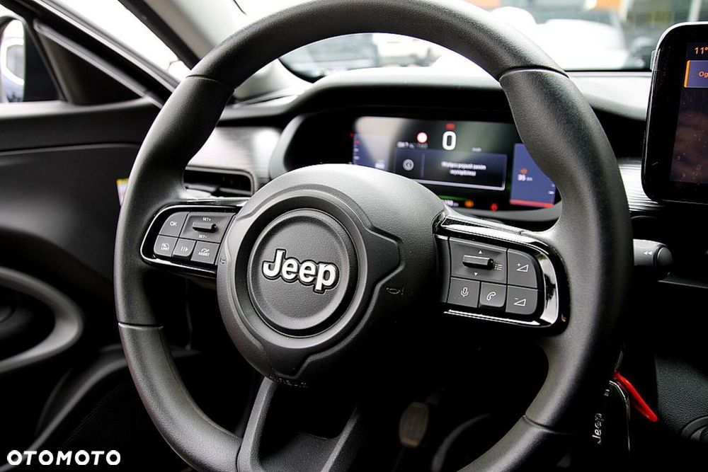 Jeep Avenger 1.2 GSE T3 Altitude FWD - 37
