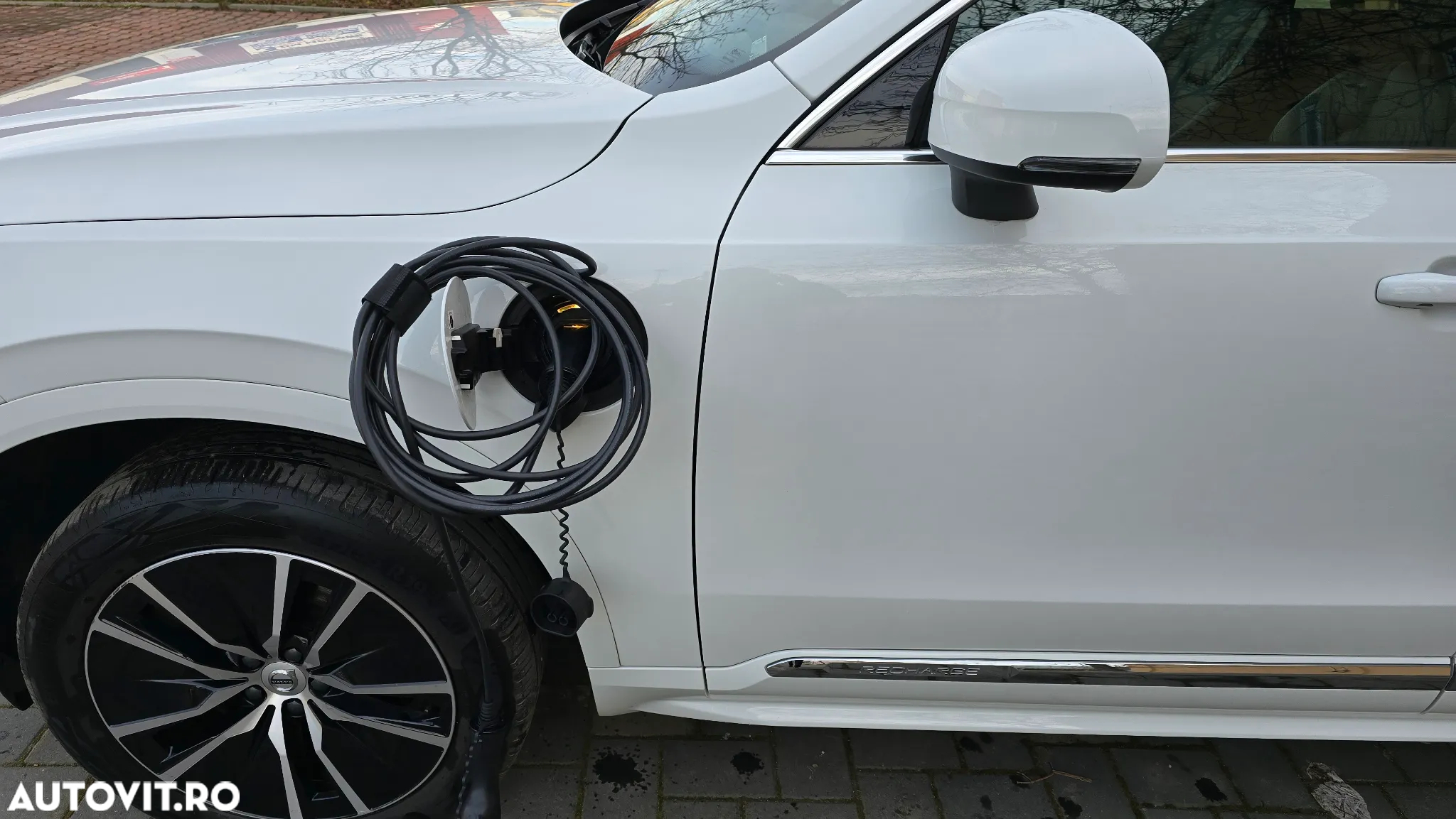 Volvo XC 90 T8 AWD Recharge Geartronic Inscription Expression - 13