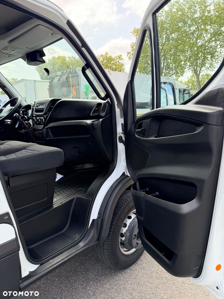 Iveco 72C18 KONTENER WINDA - 37