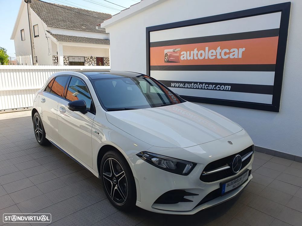 Mercedes-Benz A 250 e AMG Line - 2