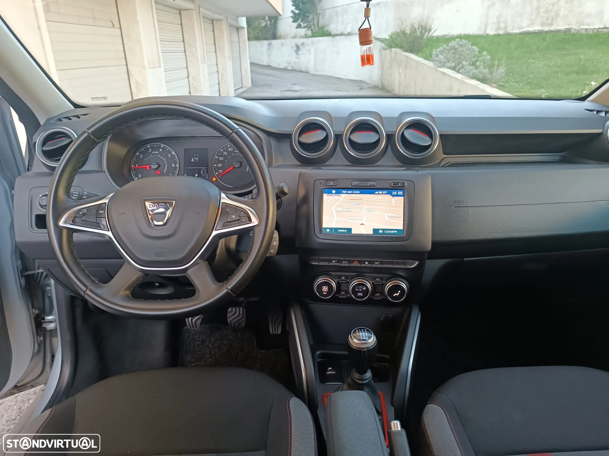 Dacia Duster 1.3 TCe Prestige - 13