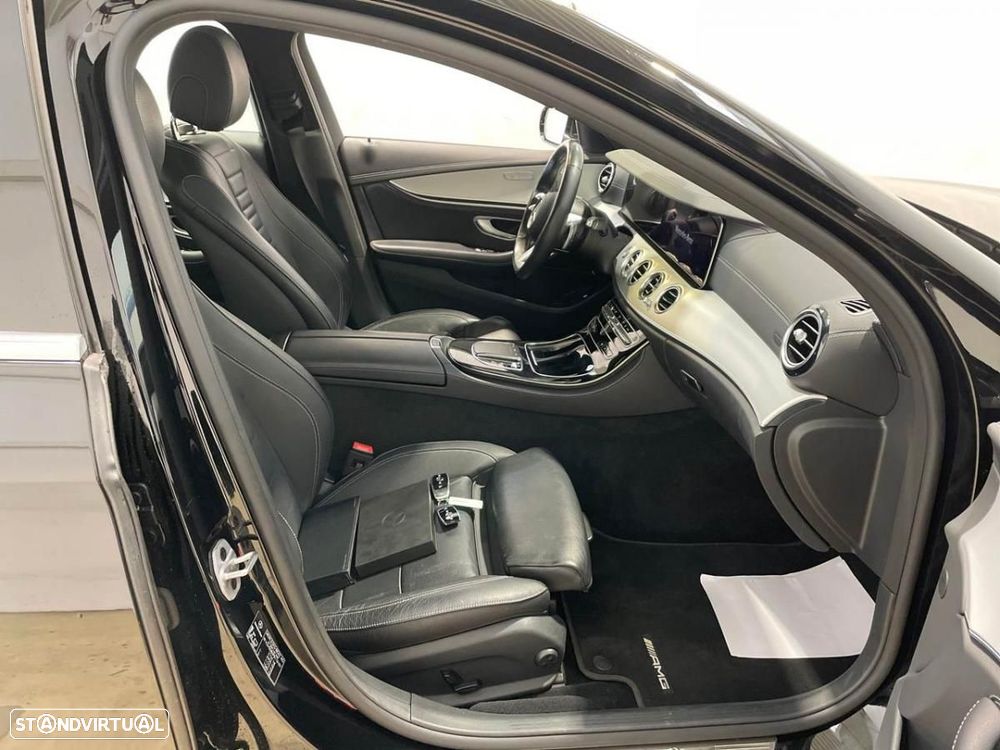Mercedes-Benz E 300 e Station 9G-TRONIC AMG Line - 3