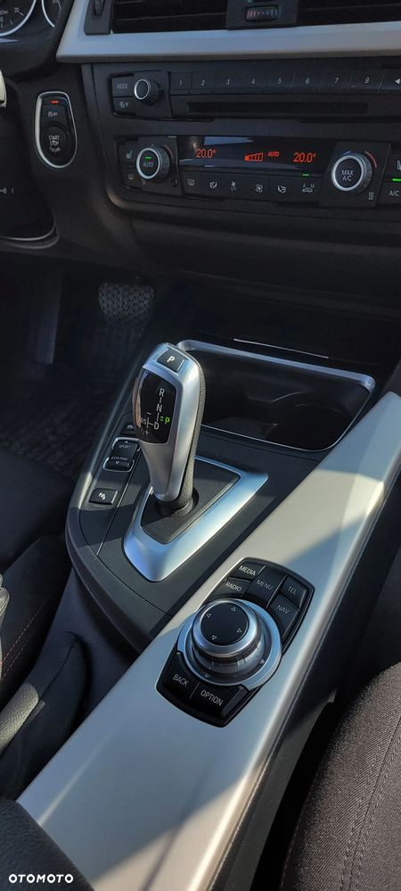 BMW Seria 3 320d Efficient Dynamics Edition - 13