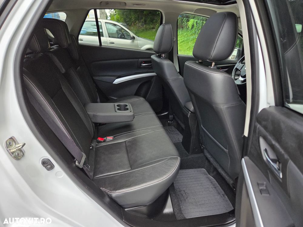Suzuki S-Cross 1.6 DDIS ALLGRIP Luxus TCSS - 25