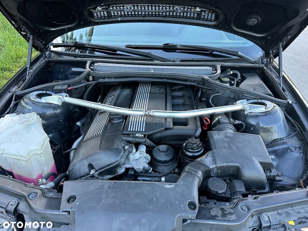BMW Seria 3 323i - 14