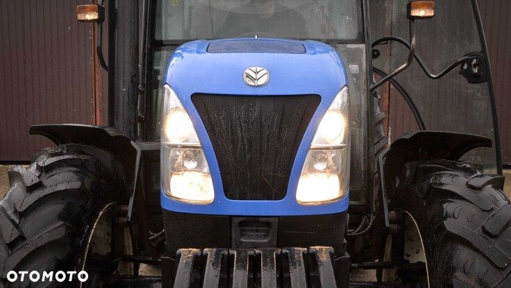 New Holland T4020 - 15
