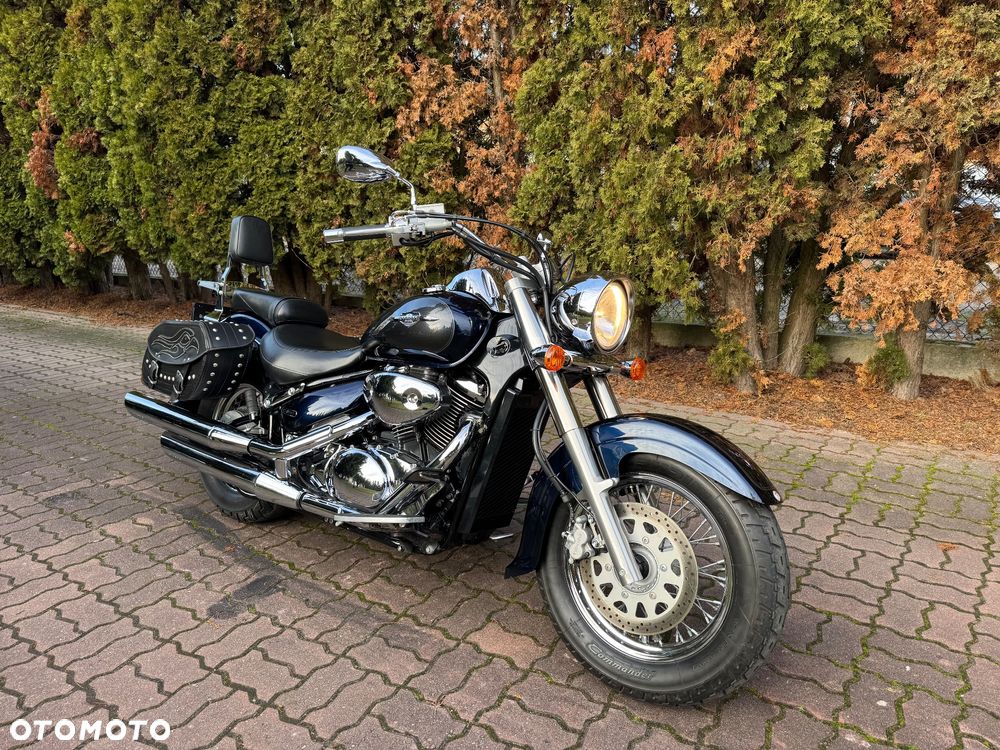 Suzuki Intruder - 2