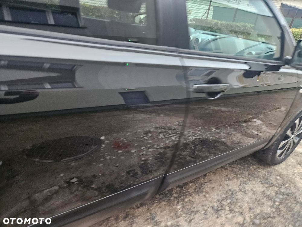 Nissan Qashqai+2 - 22