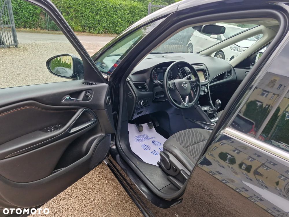 Opel Zafira 1.4 T Cosmo EcoFLEX S&S - 12