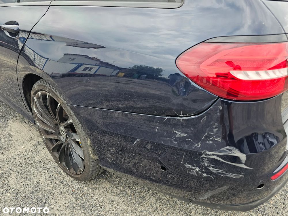 Mercedes-Benz Klasa E 220 d 4Matic 9G-TRONIC AMG Line - 18