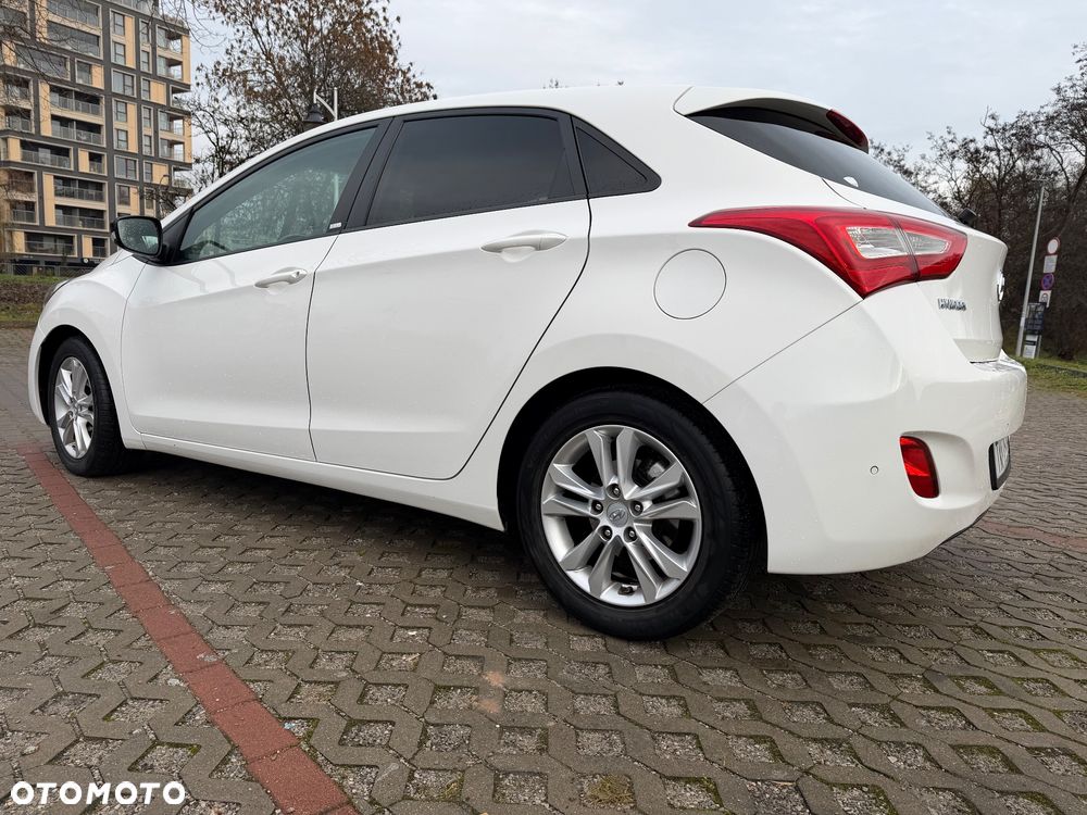 Hyundai i30 1.4 Premium - 5