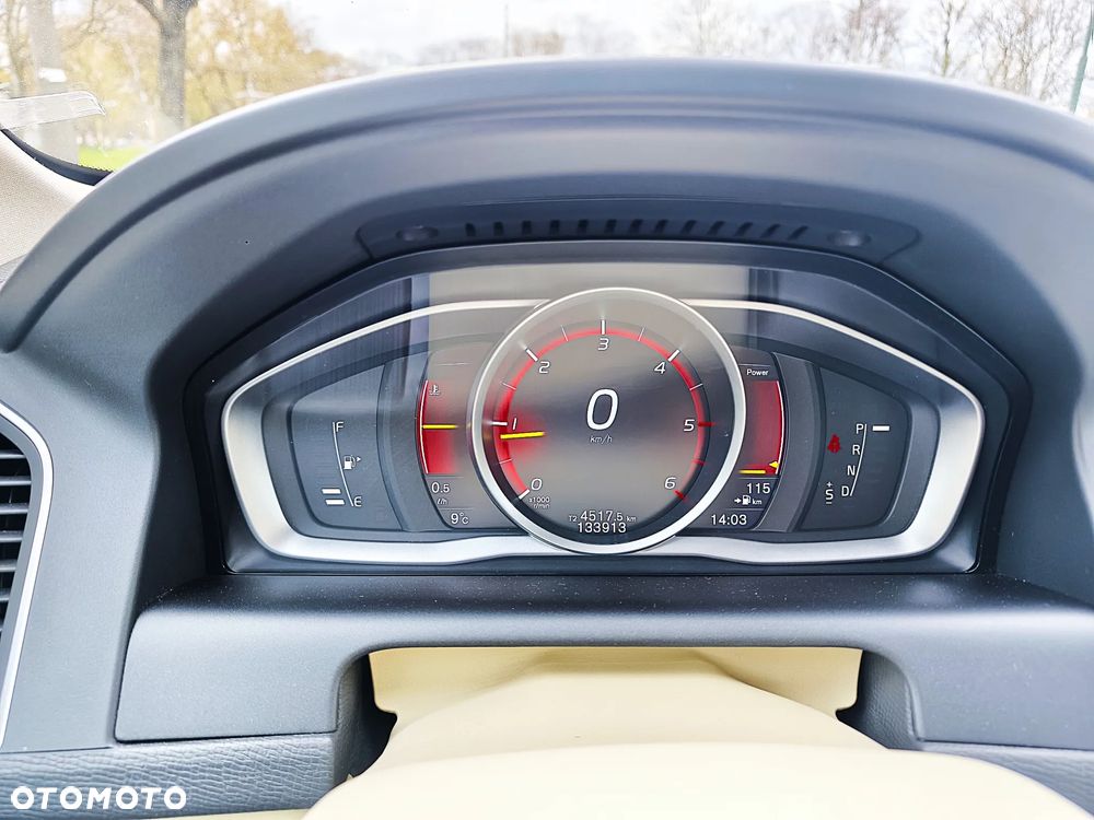 Volvo XC 60 D4 Drive-E Momentum - 11