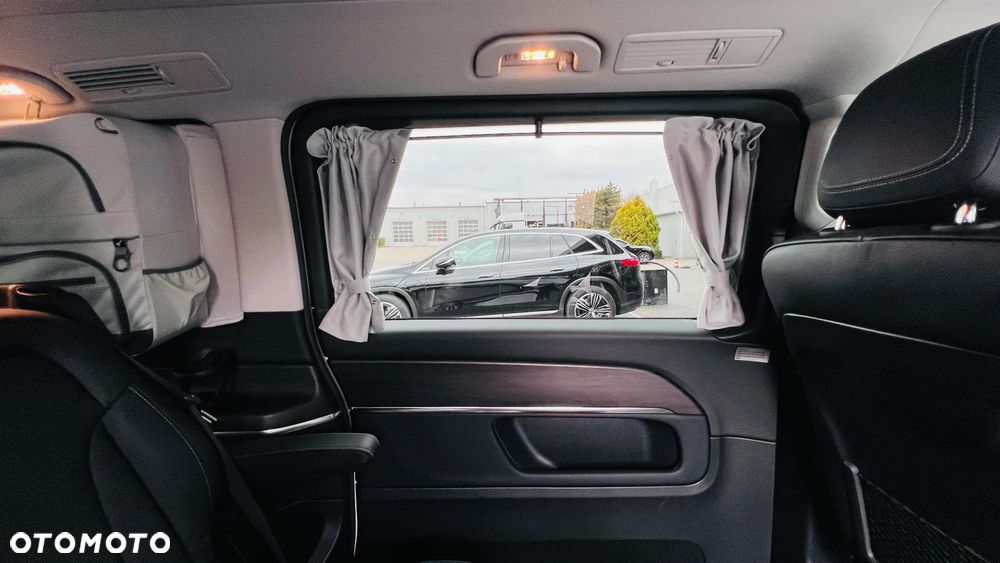 Mercedes-Benz Klasa V 300 d 4-Matic 9G-Tronic - 23