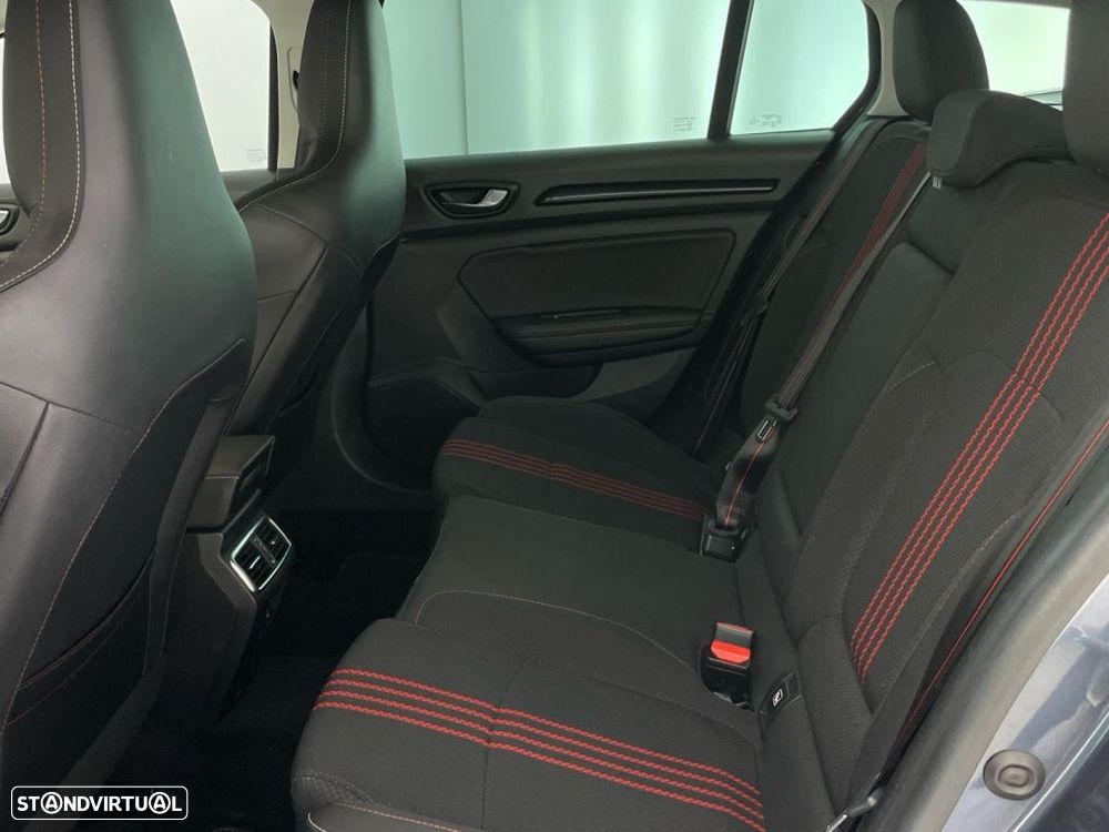 Renault Mégane 1.6 Plug-In R.S. Line - 12