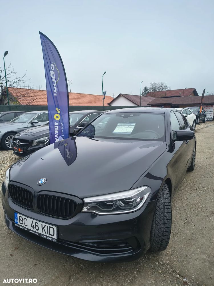 BMW Seria 5 520d xDrive AT - 2