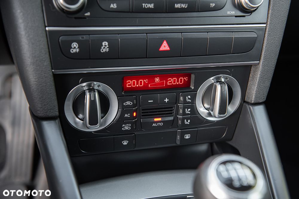 Audi A3 3-drzwiowe 1.2 TFSI S line Sportpaket - 22