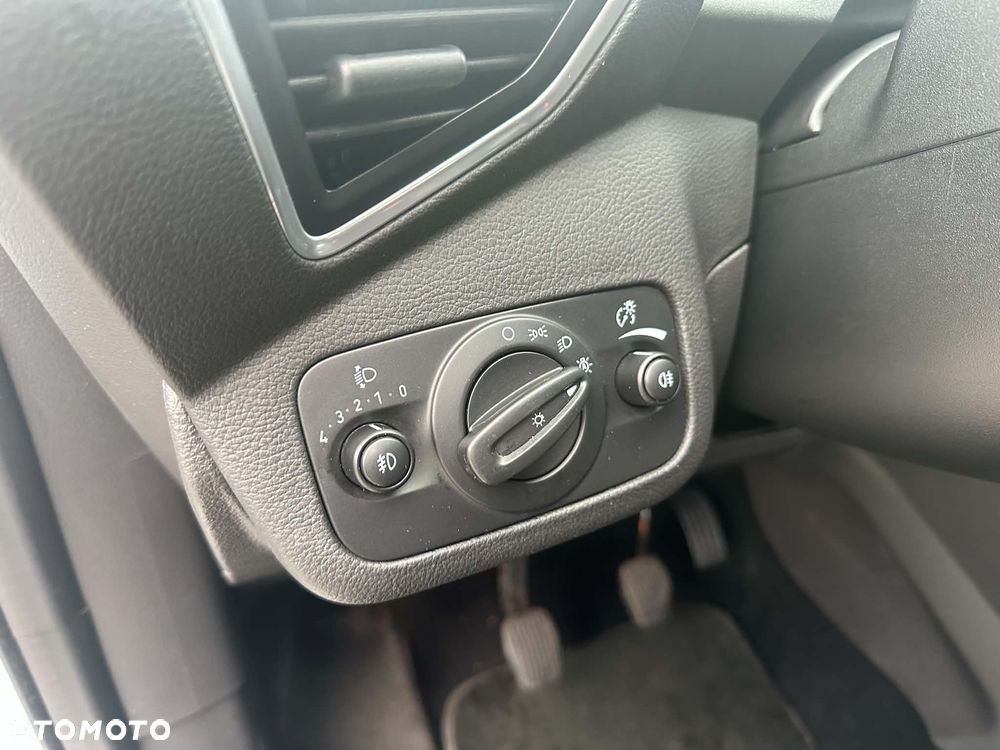 Ford Kuga 2.0 TDCi 4x4 Titanium - 11
