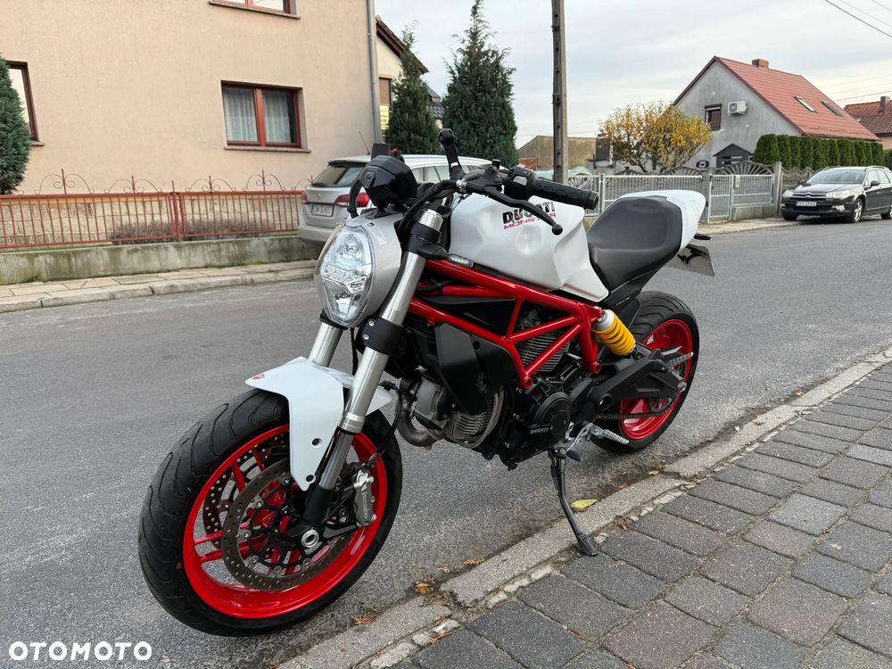 Ducati Monster - 3