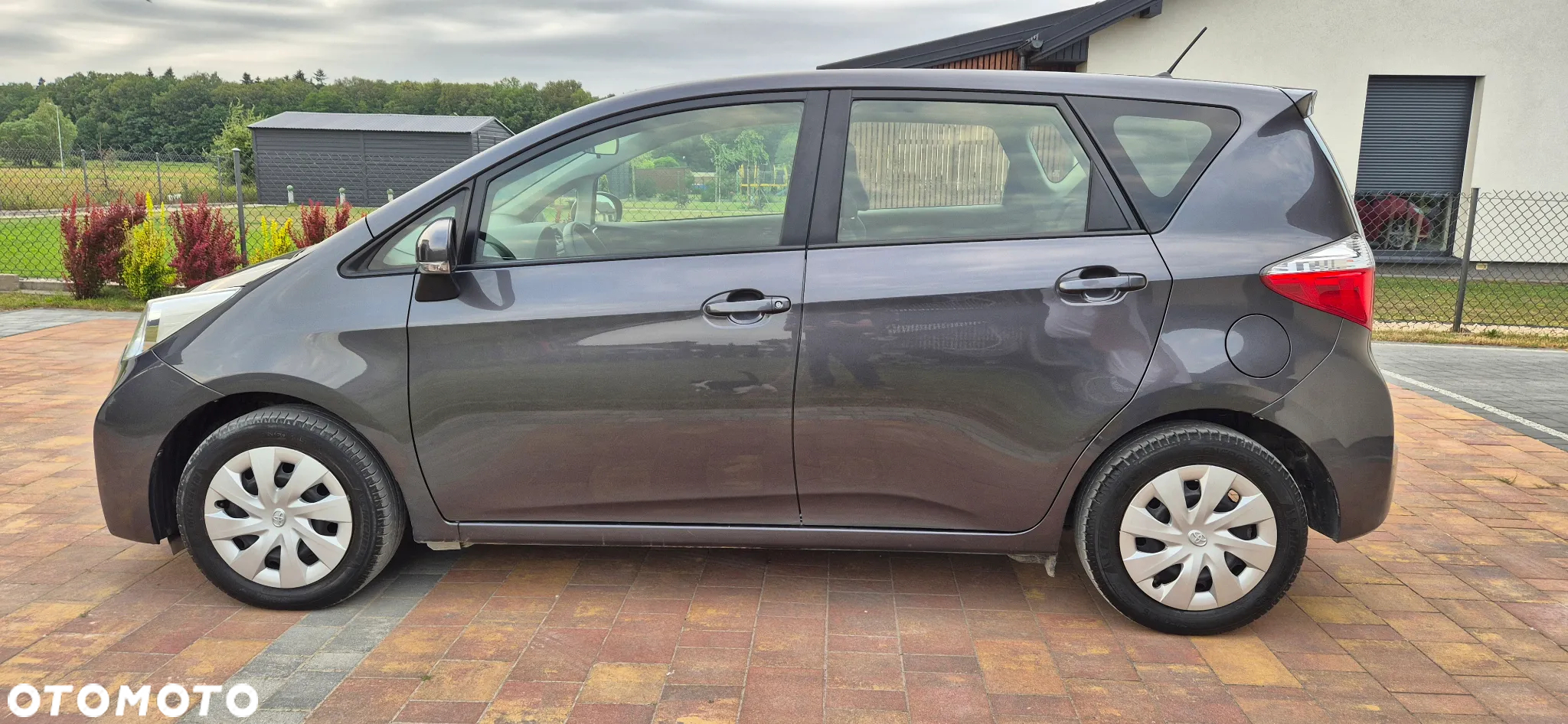 Toyota Verso S 1.4 D-4D - 8